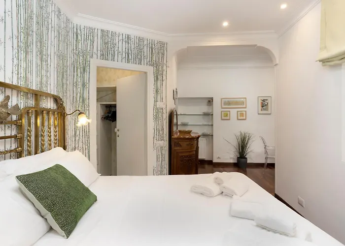 Cozy Gambero Roma